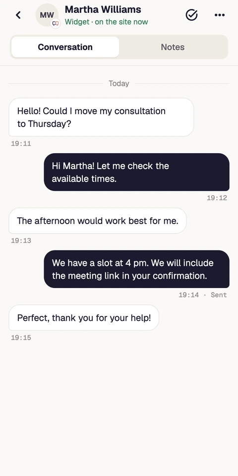 A current conversation in the Meetlead mobile app