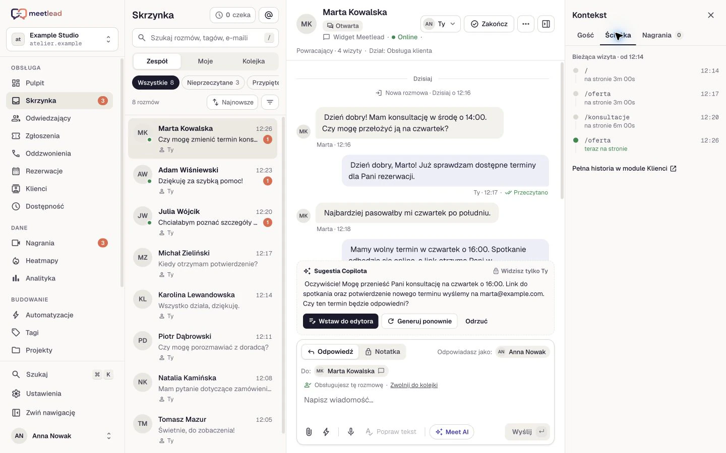 Aktualna skrzynka Meetlead: rozmowa, sugestia Copilota i ścieżka klienta