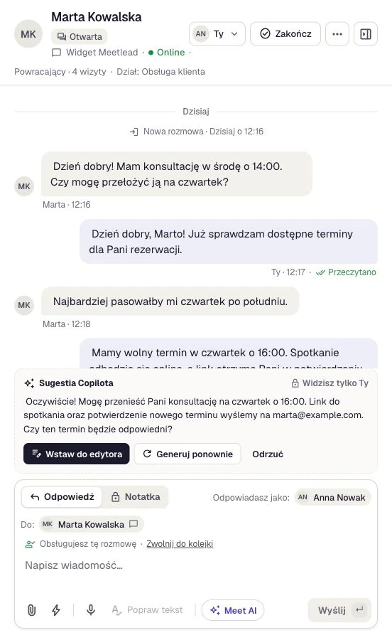 Aktualna rozmowa z prywatną sugestią AI